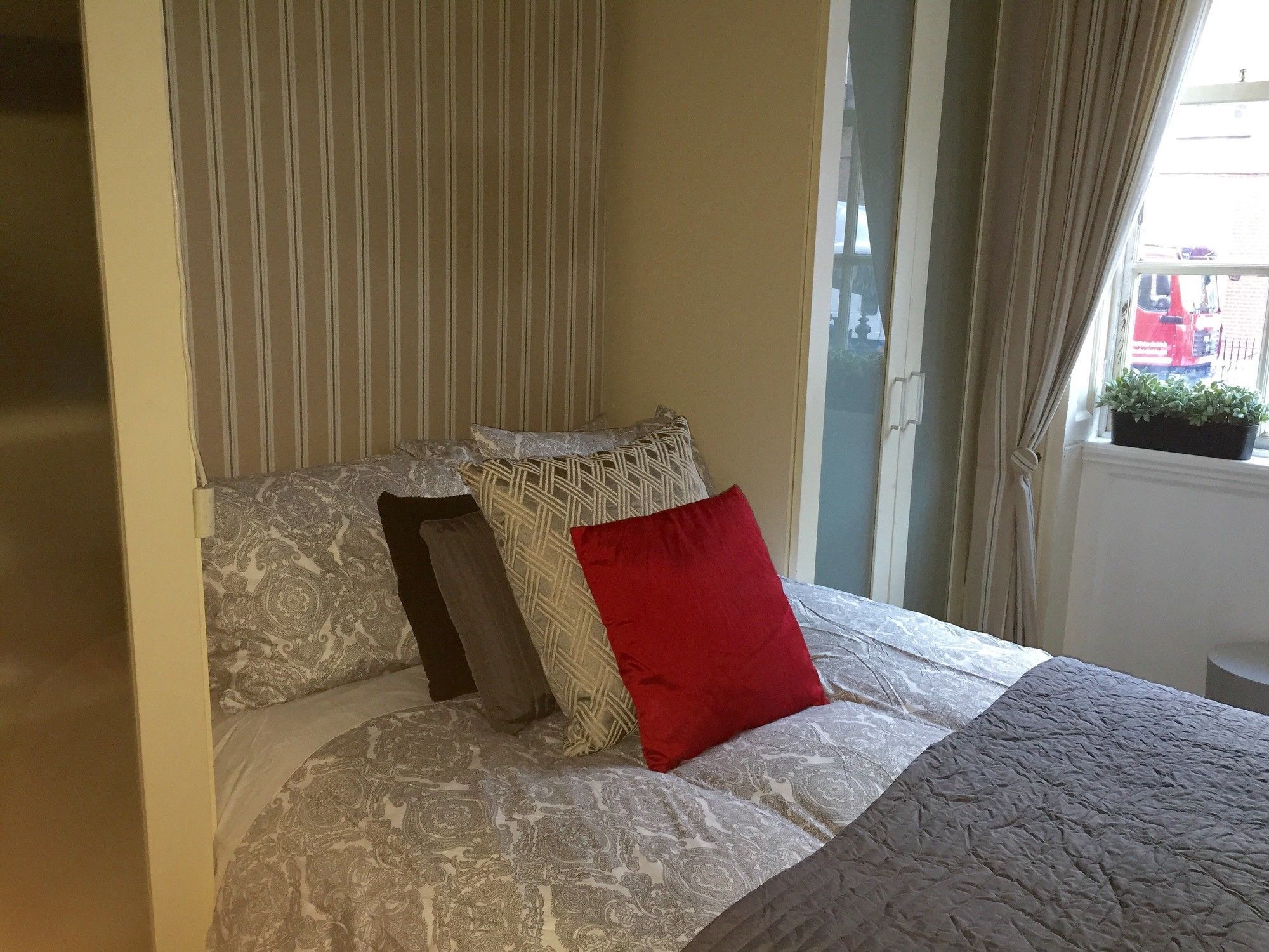 City Centre Georgian Style Apartment Dublin Extérieur photo
